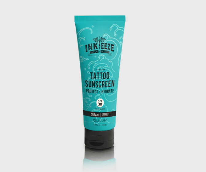 INKEEZE BLOQUEADOR SOLARInkeeze Tattoo Sunscreen — Protector Solar para Tatuajes SPF 30 y SPF 50 | México Protección solar profesional con tecnología Ink Barrier™ para mantener colores vibrantes y prevenir decoloración por exposición al sol. Disponible en