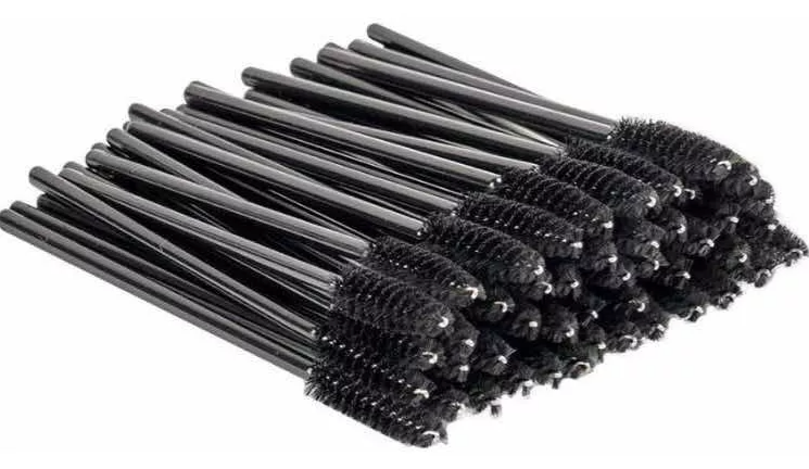 EZ EYELASH - CEPILLO NEGRO PARA PESTAÑAS Y CEJAS – ACCESORIOS | Reyes Tattoo Supply